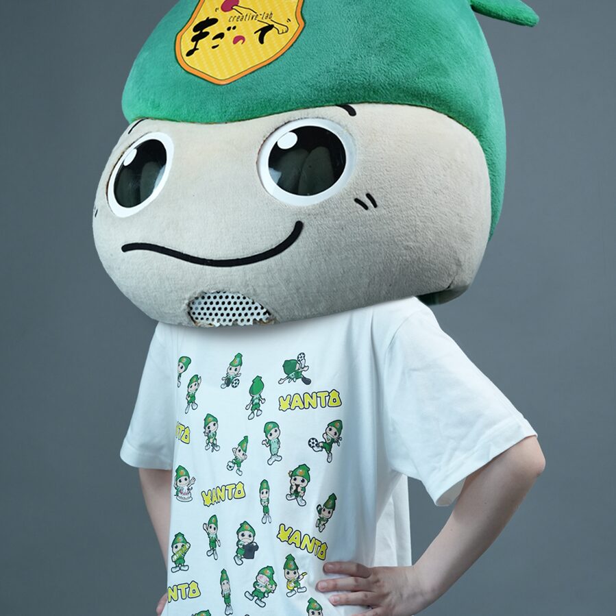 ヴァン太がいっぱいTシャツ
