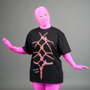 下北ほや子亀甲縛りTシャツの黒です。