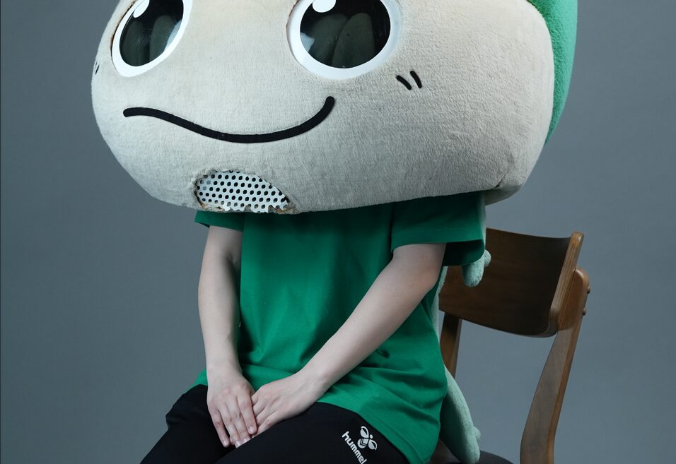 ヴァン太Tシャツ買ってけろ〜！